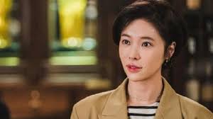 Gaya rambut bob pendek dengan potongan bawah yang asimetris ini akan memberikan kesan yang lebih edgy dan fierce pada penampilanmu. 8 Aktris Bergaya Rambut Pendek Dalam Drama Korea Tahun 2020 Warta Kota