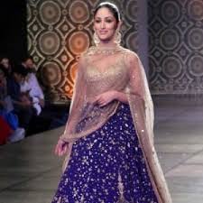 Image result for yami gautam in action jackson blue saree
