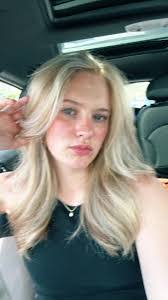 Ann Johndrow's Instagram, Twitter & Facebook