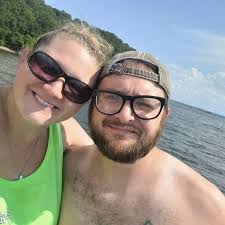 What churches in Camden, TN, are welcoming and non-judgmental?