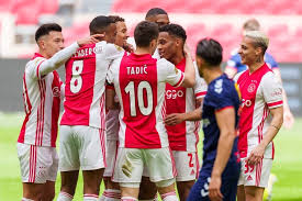 Dit is het livetopic voor de loting van de groepsfase van de champions league. Ajax Kan Borst Natmaken Bij Loting Champions League Voetbal International