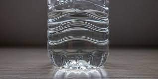 Surtout à du carbone pour former le méthane (ch 4) et à de l'oxygène pour constituer l'eau (h 2 o). Qu Est Ce Que L Eau Demineralisee Quels Usages Comment La Fabriquer