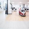 Opt for the swisstrax showroom floor tiles ! Https Encrypted Tbn0 Gstatic Com Images Q Tbn And9gcsvtz1esxhfvgfgf Fjlvbgdrdclxahso15 Rcupecpfeuxxgne Usqp Cau