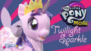 However, twilight was given a much more as she oversaw the event, she inadvertently made friends with the ponies in charge of specific operations, despite little input on her part. My Little Pony The Movie My Magical Princess Twilight Sparkle From Hasbro Youtube