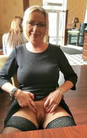 Free Pics Of Older Woman Upskirt Olderwomennaked The Best Porn 6200 | Hot  Sex Picture