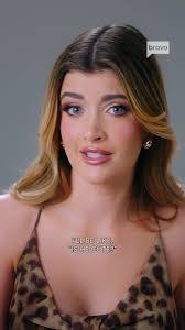 Dianne Clare's Instagram, Twitter & Facebook