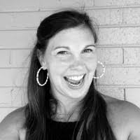 Jenny Batson's Instagram, Twitter & Facebook