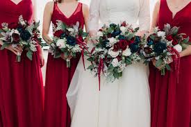 A big vase of flowers, a few dimly lit lanterns, even some bare branches are all. Frequently Asked Questions Silk Wedding Flowers And Bouquets Online Love Is Blooming