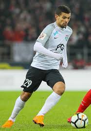 Ricardinho will certainly have experience of playing in asia thanks to his time in nagoya but he does not see location as a big factor in the world cup. Ricardinho Footballer Born September 1989 Wikipedia