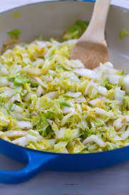 5 Minute Spicy Stir Fried Cabbage Recipe Quick Side Dishes Cabbage Recipes Fried Cabbage
