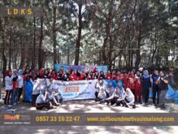 Untuk itu pembelajaran bahasa inggris mesti dikemas dan ditambahkan dengan permainan. Outbound Motivasi Siswa Outbound Ldks Osis Outbound Motivasi Malang Outbound Motivasi Malang Hypnotherapy Malang Aris Setiawan Indoor Training Outbound Training Motivator Pendidikan Hypnotherapist Motivator Malang Trainer Outbound
