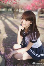 摄影师林希威:希威社征集2015年外拍和私房模特。要求年龄18-24.身高165+。面容姣好有自信。希威社官网：www.isivvi.com  能做的模特或者新人，只要你有这个愿望都可以加我微信：linsivvi. 桃子圈