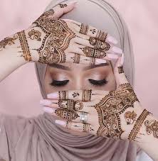 Pin Oleh Pooja Soni Di Mehndi Designs Desain Henna Tato Henna Henna
