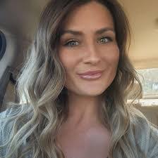 Katie Redmon's Instagram, Twitter & Facebook