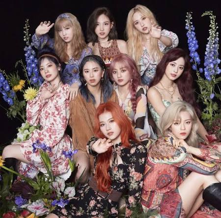 TWICE làm nên lịch sử chỉ sau 1 ngày ra mắt album