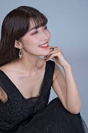 Arisa Yoshida's Instagram, Twitter & Facebook