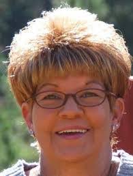 Sandra Daugherty's Instagram, Twitter & Facebook