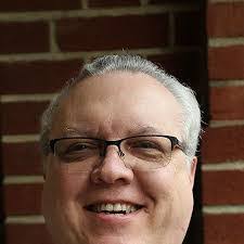 Ken Willard's Instagram, Twitter & Facebook