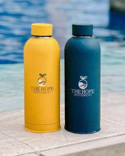 Hydration—but make it branded.💧🥤 From sleek tumblers to everyday  favorites, drinkware is one of the easiest ways to keep your brand in hand  (and in sight) all summer long. Perfect for team