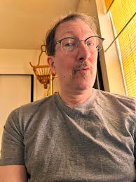 Welcome to my office… 👋🏼😎