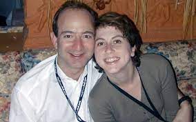 Jun 18, 2021 · джеф безос, лорън санчес и на какъв етап е връзката на милиардера и журналистката 18.06.2021 08:33:58 18.06.2021 09:15:17 Zhenshiny Samogo Bogatogo Cheloveka Na Zemle S Kem Vstrechaetsya I Kogo Brosil Dzheff Bezos Rubic Us