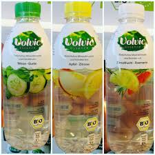 Maybe you would like to learn more about one of these? Foodschau Werbung Volvic Essence Wasser Ohne Facebook