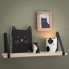 Bougie Chat Parfumee En Ceramique Noire Et Blanche Objetos De Decoracion Muebles De Comedor Decoracion De Muebles