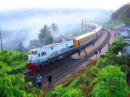 Kereta api kembang api rel panas lilin cahaya membakar pembakaran api. 11 Hal Penting Yang Perlu Anda Ketahui Sebelum Naik Kereta Api Muh Amin Com