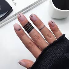 Pin By Orsh Id Interior Design Studio On Nails In 2020 Minimalist Nails Minimal Nails Gel Nails