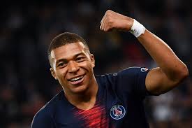 Kylian adesanmi mbappé lottin was born on the 20 th day of december 1998, to two african parents who were settlers in france. Kylian Mbappe Told To Be On Time Play Like A Professional At Psg