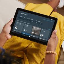 Amazon fire hd 10 tablet is under $100 for prime day 2021 by paula beaton june 20, 2021 12:20pm if a new tablet is top of your wishlist this prime day, we've got an amazing deal for you! Fire Hd 10 Und 10 Plus Amazons Tablet Wird Schneller Heller Und Produktiver Computerbase