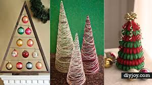 This is the easy way to make a tabletop paper christmas tree. 36 Diy Ideas For A Christmas Tree