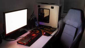 Schreibtisch selber bauen 106 originelle vorschläge. Gaming Pc Selber Bauen Oder Kaufen Vor Und Nachteile