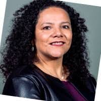 Elizabeth Basulto's Instagram, Twitter & Facebook