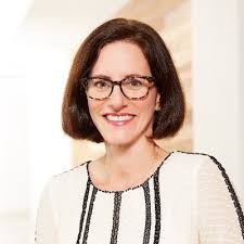 Carolyn Rohrer's Instagram, Twitter & Facebook