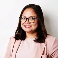 Theresa Fortin's Instagram, Twitter & Facebook