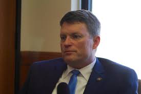 Rancor subsides, but political shifts linger, as Oregon Legislature  adjourns