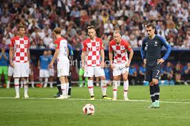 Antoine griezmann is a french professional footballer. Antoine Griezmann France Penalty V Croatia World Cup Final 2018 Images Football Posters