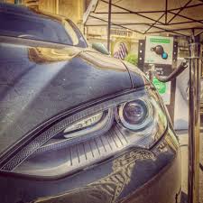 Noua reprezentanță tesla va fi la o distanță de 650 km de românia și de 1.100 km de bucurești. Tesla Motors Club Romania Home Facebook