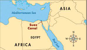 La complicada tarea para desencallar el buque del canal de suez durará días o semanas. Suez Canal By Marinaperezlpz On Emaze