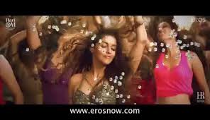 Entdecke rezepte, einrichtungsideen, stilinterpretationen und andere ideen zum ausprobieren. 15 Hilarious Bollywood Lyrics That Will Make You Think Twice Before Singing Them Out Loud