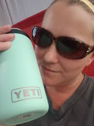 Jazzed up my yeti seltzer can holder for the summah! Random and I love it!