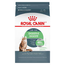 Best served fresh straight from the pouch for a novel dining experience your feline friend will delight in. Royal Canin Cat Food Review The Daily Cat