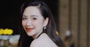 Diễn viên Kim Oanh: 'Chồng sắp cưới là công nhân'