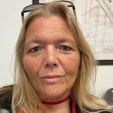 Hyacinth welcomes our new members to meet her as the Queen  [👑](https://emojipedia.org/crown/) **Sam Corcione, Jim Bredeson, Shani  Stone, Wendy Staal, Richard Bartoli, Margaret Markland, Nathalie Gaul  Kaisu, Herbert Huls, Andrew Miller, Anita