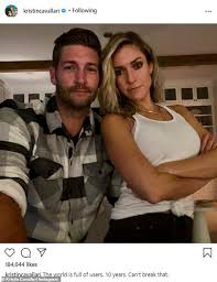 Find new and preloved kristin cavallari items at up to 70% off retail prices. Kristin Cavallari Und Ex Jay Cutler Sind Beide Single Obwohl Sie Mit Selfie Geruchte Uber Ein Wiedersehen Auslosten Nach Welt