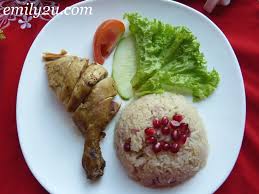 One of their noticeable culture is the peranakan or known as baba nyonya', which is an important symbolism of. Nasi Ayam Pacak Melaka From Emily To You