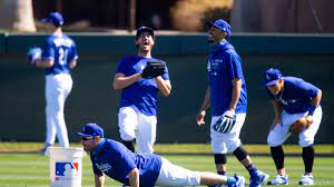 Pending pending follow request from @dodgers. I1nx9op1miel9m