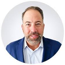 Steven Nuckles's Instagram, Twitter & Facebook