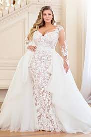 The perfect combination of flowing and fitted, sophia tolli's fit and flare wedding dresses accentuate your curves, while allowing room for dancing the night away. Martin Thornburg Dolores Martin Thornburg Wedding Dresses Mon Cheri